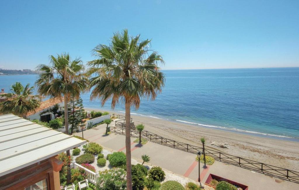 Penthouse On The Beachfront Estepona Eksteriør bilde